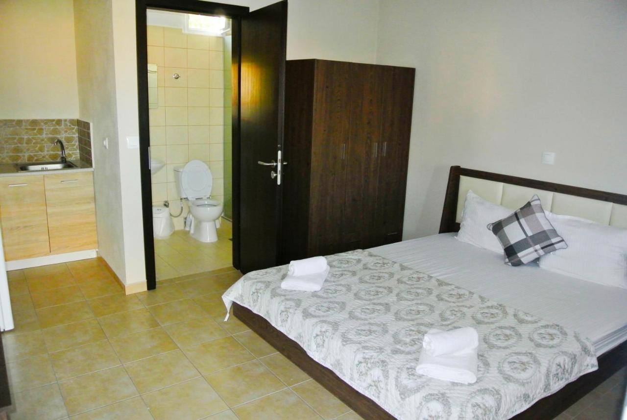 Kremasti Rooms Ngoại thất bức ảnh