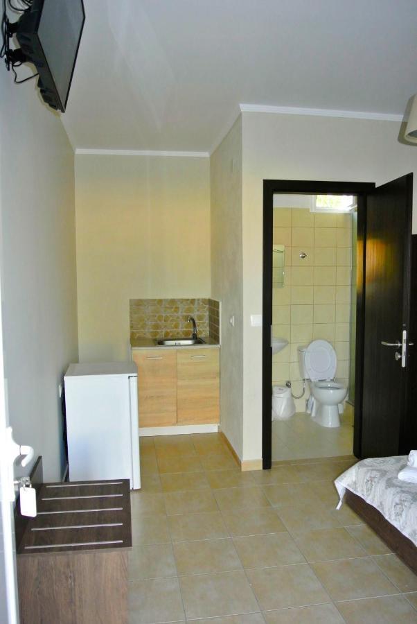 Kremasti Rooms Ngoại thất bức ảnh