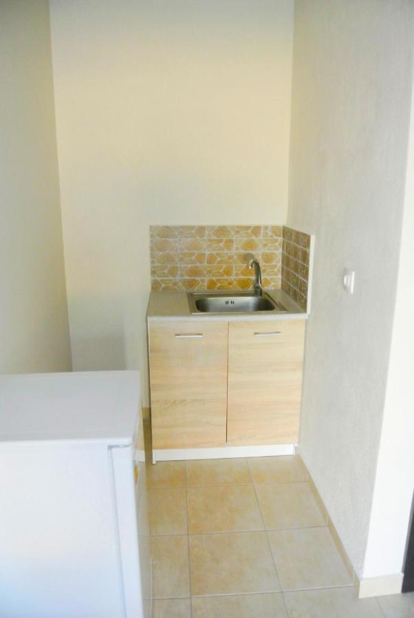 Kremasti Rooms Ngoại thất bức ảnh