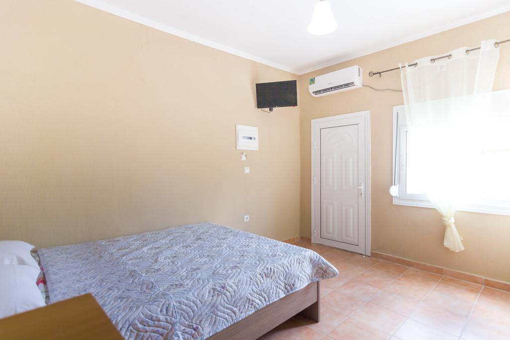Kremasti Rooms Ngoại thất bức ảnh